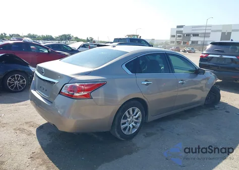 2015 Nissan Altima 2.5 S from USA, damaged, VIN 1N4AL3AP5FC412307